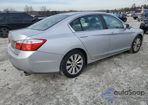 2013 Honda Accord Ex z USA, uszkodzony, nr VIN 1HGCR2F77DA027393